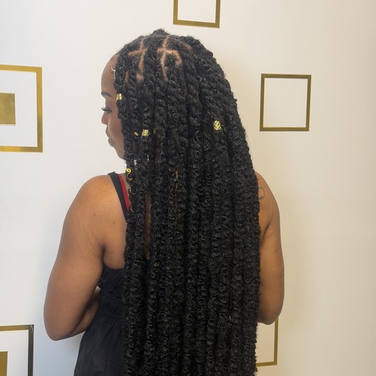 Kinky Twist